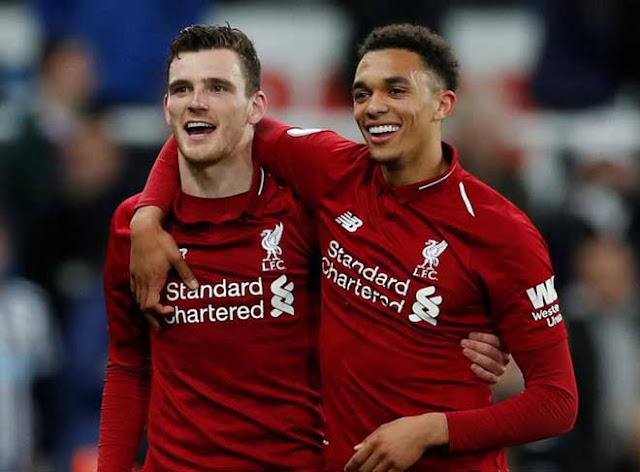 Liverpool lọt lưới ít ngang Chelsea mùa 2004/05: Hàng thủ nào đẳng cấp hơn? 4 Liverpool lọt lưới ít ngang Chelsea mùa 2004/05: Hàng thủ nào đẳng cấp hơn? 4