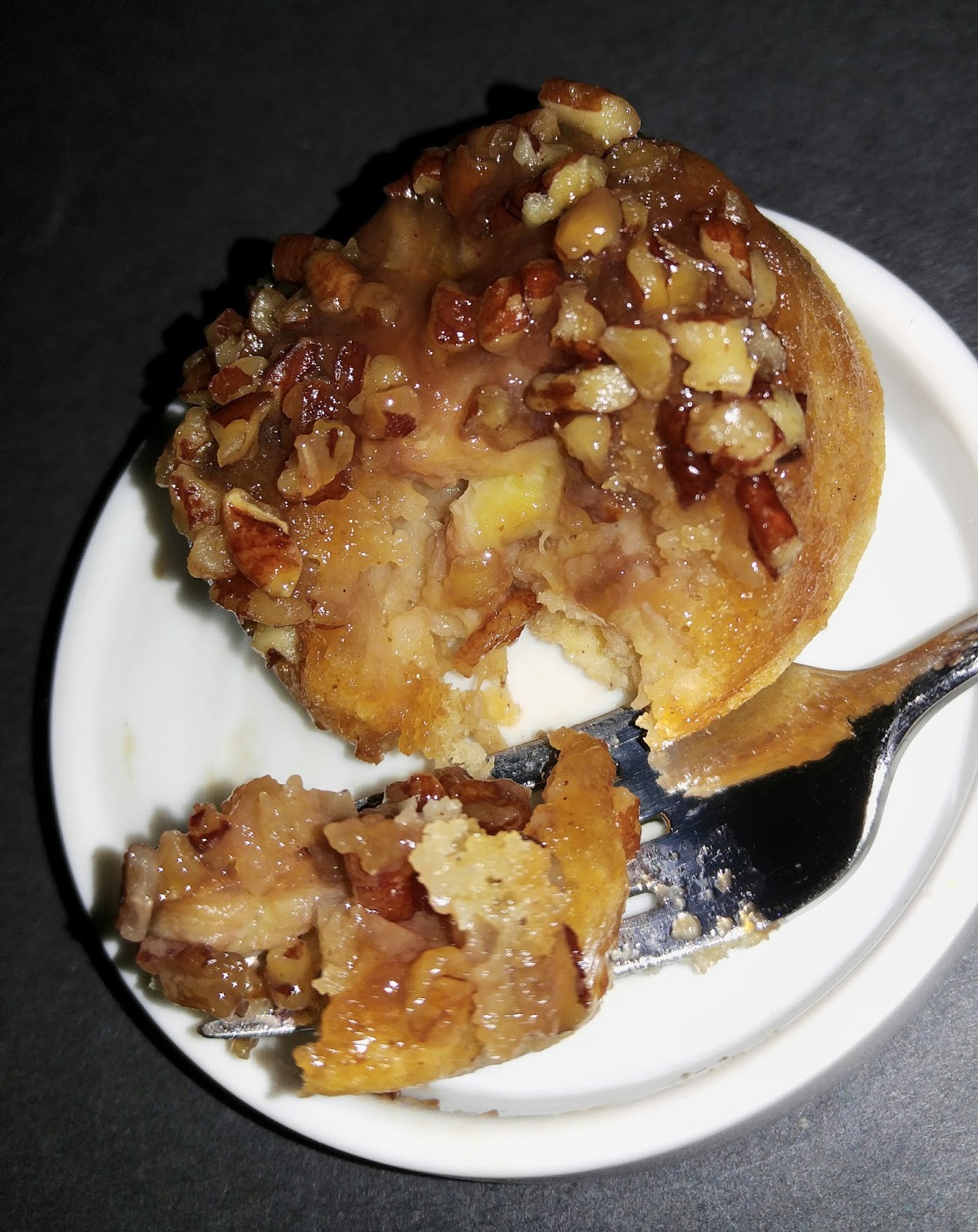 Rebecca's Amazing Creations Upside Down Bananas Foster Cupcakes