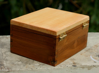 plans for wooden urns