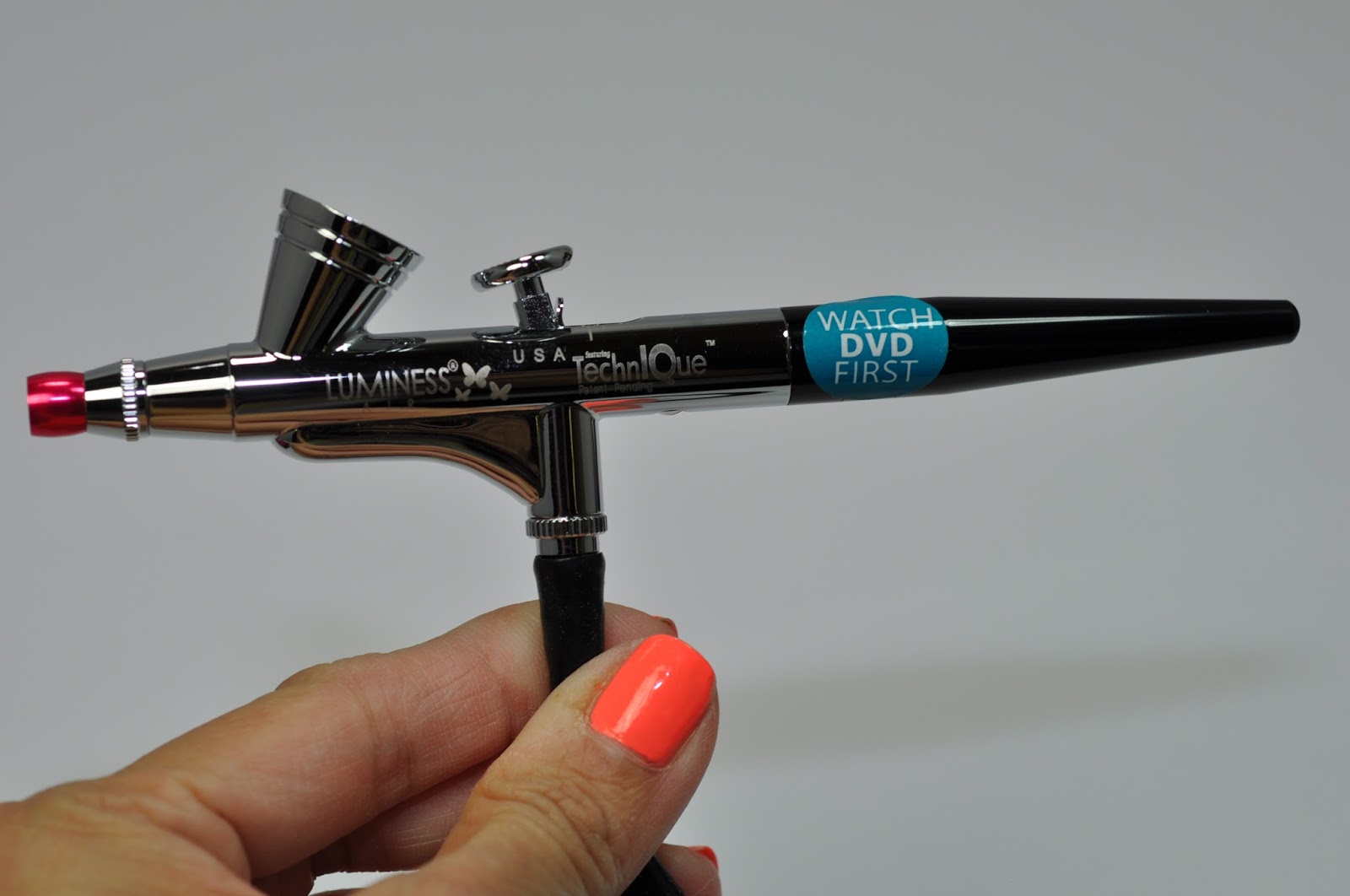 Luminess Air Brush Makeup System Video Demo and Review The Shades Of U