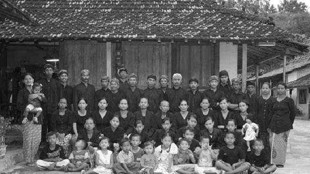 SEJARAH SINGKAT SUKU SAMIN