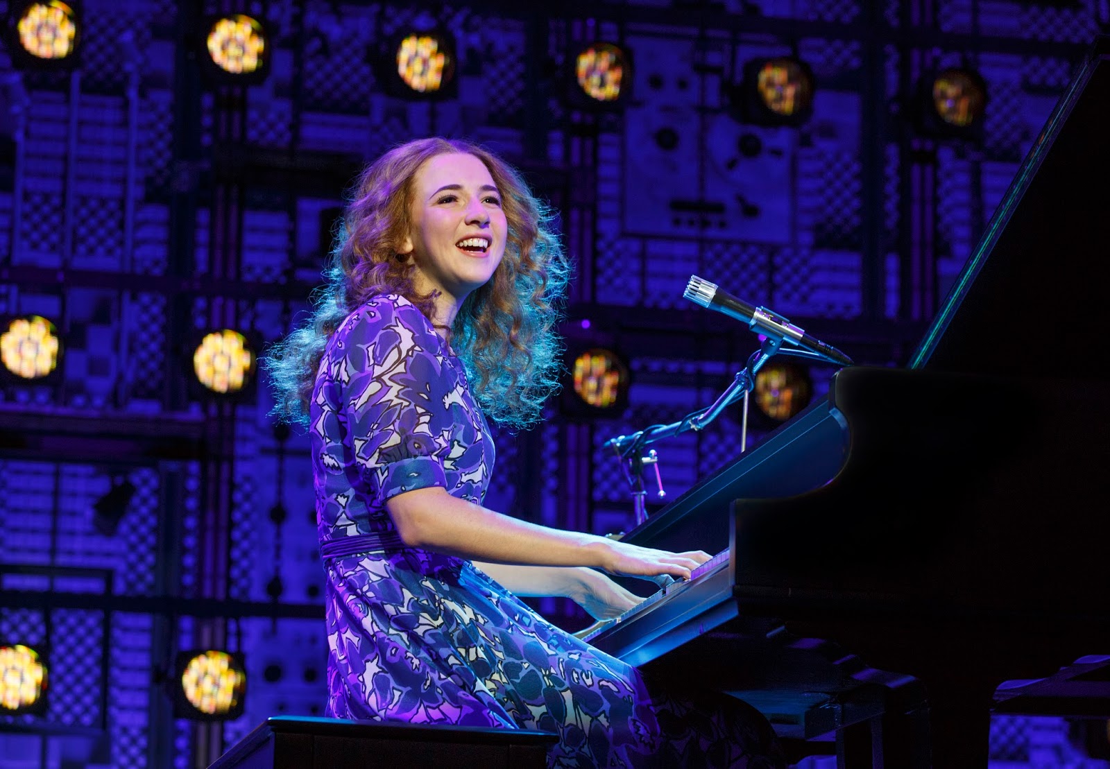 PHX Stages reviews BEAUTIFUL THE CAROLE KING MUSICAL National