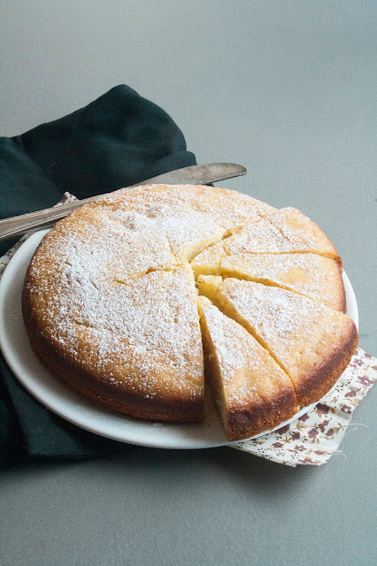 Torta allo yogurt francese