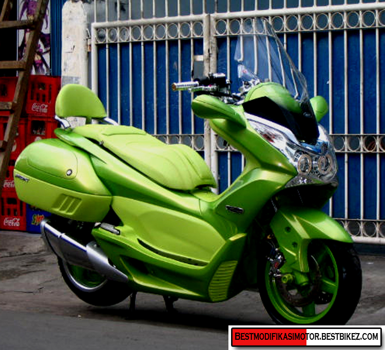 Modifikasi Honda PCX 150 Terbaru 2013 - Gambar Modifikasi Motor Terbaru