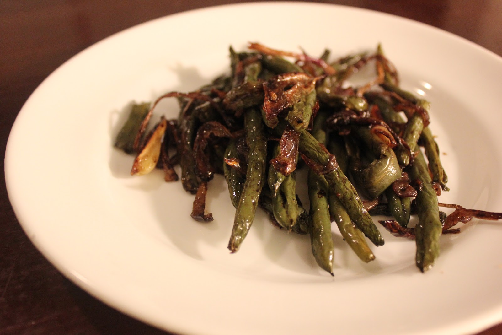 Pine Needle Tea Roasted Green Beans, Onions, and Garlic with Balsamic