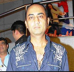 Ajay Devgan Family Wife Son Daughter Father Mother Marriage Photos Biography Profile 