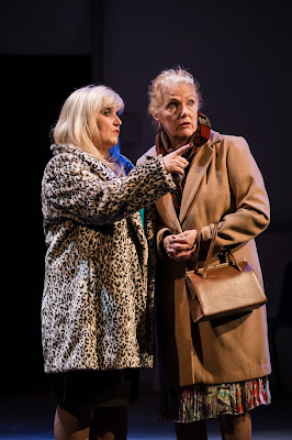 Jonathan Baz Reviews...: Rumpy Pumpy! - Review