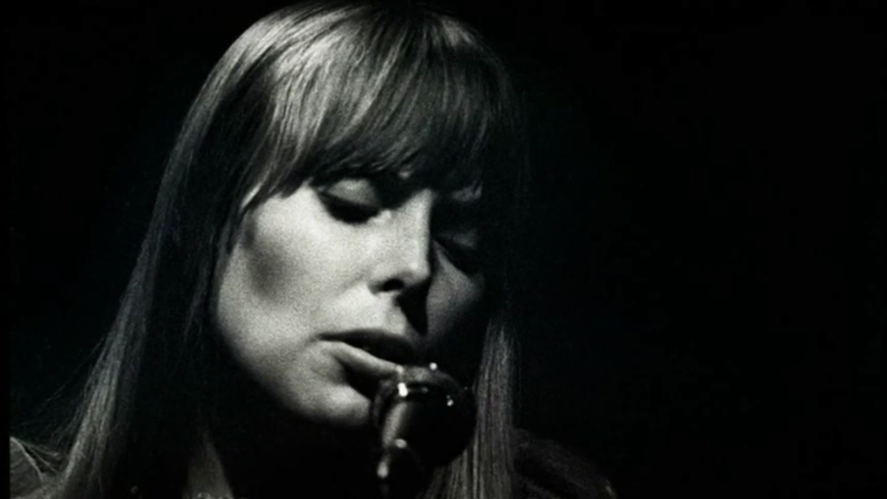 Joni Mitchell Woman Of Heart And Mind HomeCollection.: woman of heart and mind