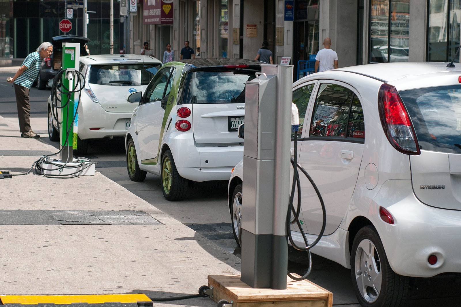 Netherlands and India commit to 100% electric vehicles in groundbreaking announcements
