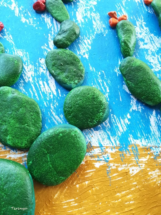 como-hacer-cuadro-cactus-con-piedras