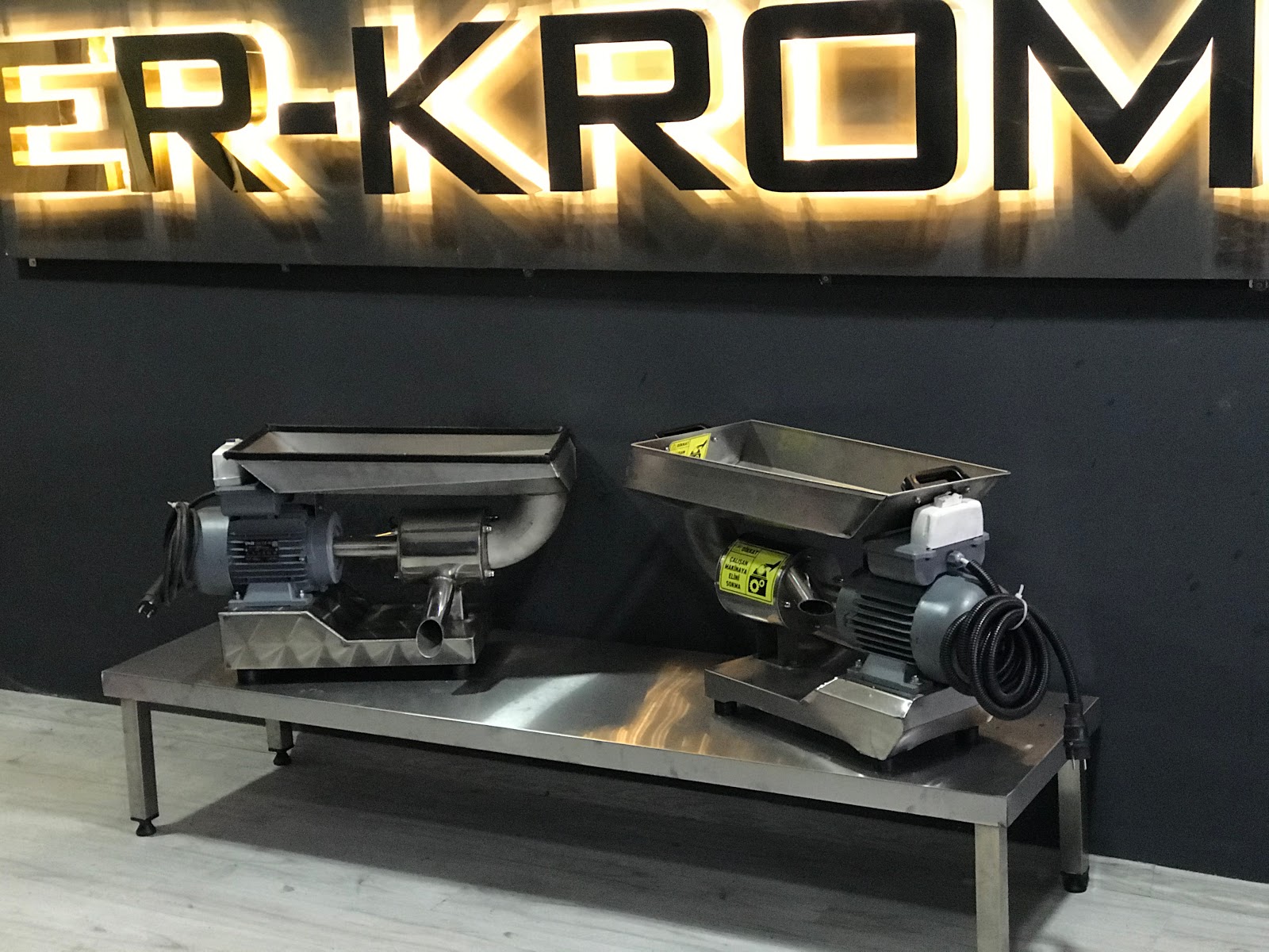 Ev Tipi Salça Yapma Makinası ev tipi küçük salça makinası