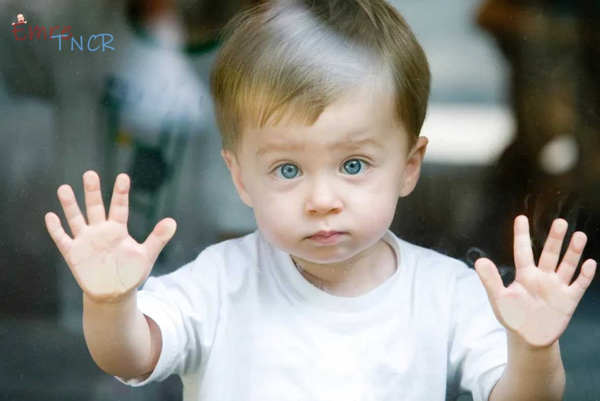 Otizim Belirtileri Ve Tedavisi Nasıldır ? EMRE TUNCER