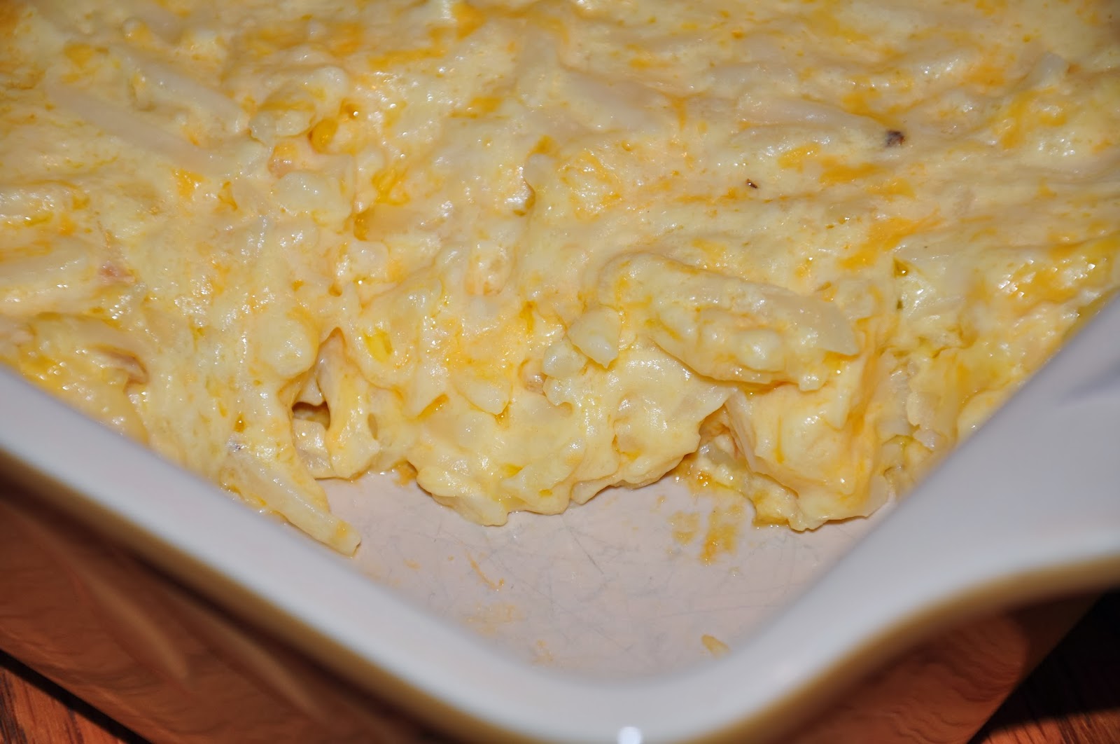 The Changeable Table: Cheesy Sour Cream Potatoes