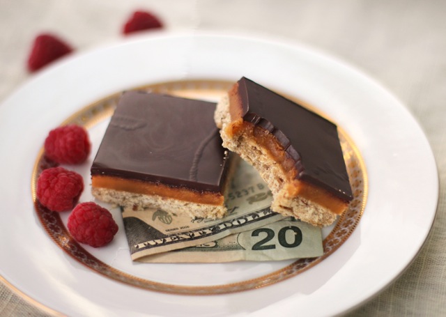 These delicious Healthy Millionaire's Shortbread Bars have a gluten free shortbread base, refined sugar free caramel filling, and dark chocolate topping! You'll feel like royalty with every bite!