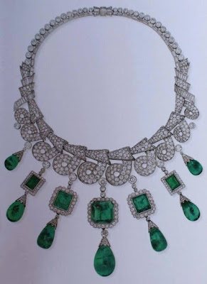 diamond emerald necklace tiara princess shivakiar egypt boucheron