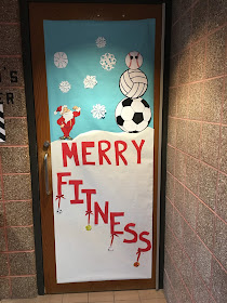 Classroom Door Decorating Contest for the Holidays  www.traceeorman.com