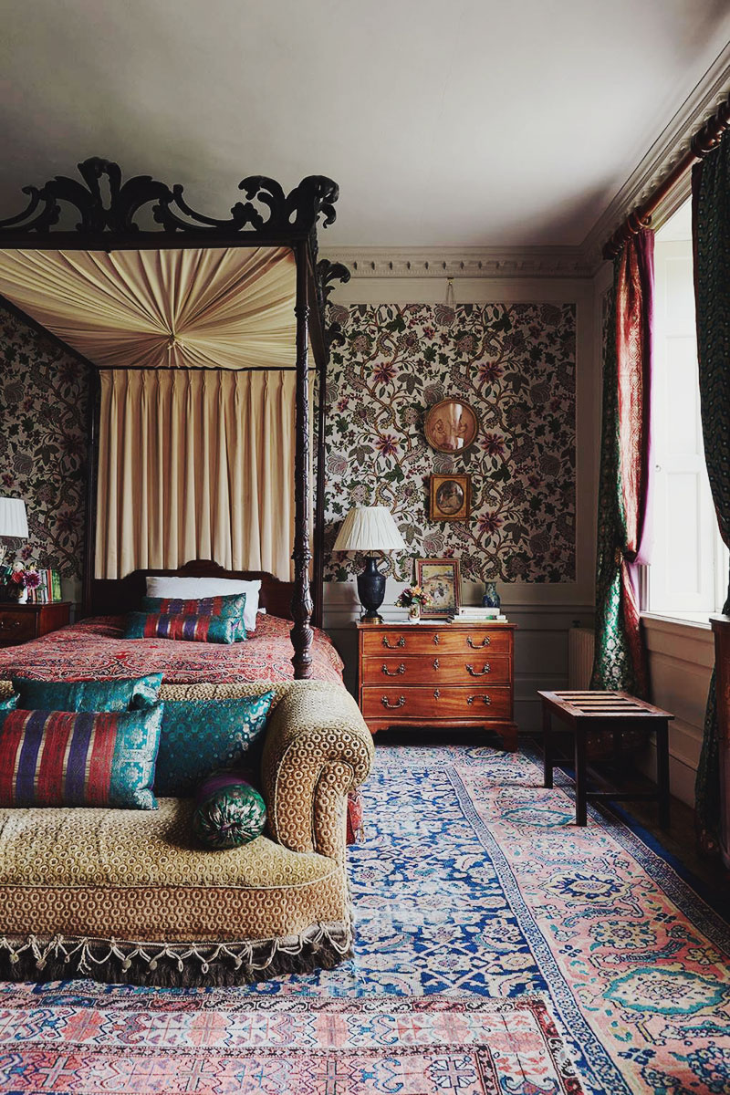 Décor Inspiration: A Warm & Art-Filled Queen Anne House in Herefordshire by Interior Decorator Edward Bulmer