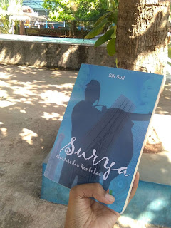  Resensi Novel Surya, Mentari dan Rembulan : Tentang  Perjalanan Cinta Pemuda Toraja 