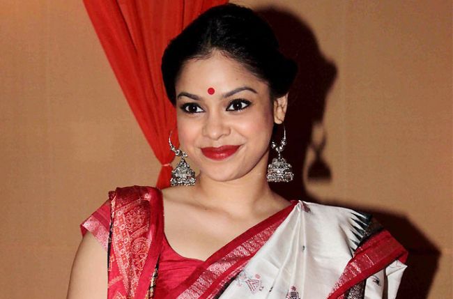 Sumona Chakravarti Biography Wiki Dob Height Weight Sun