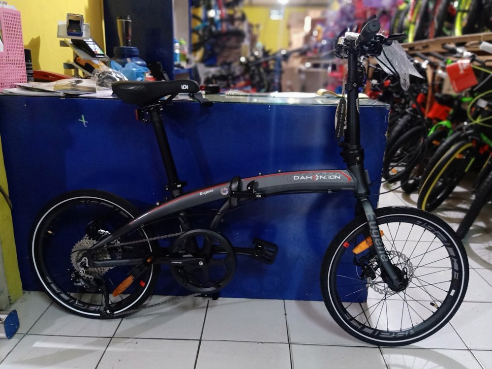 Городской велосипед Dahon vector x20