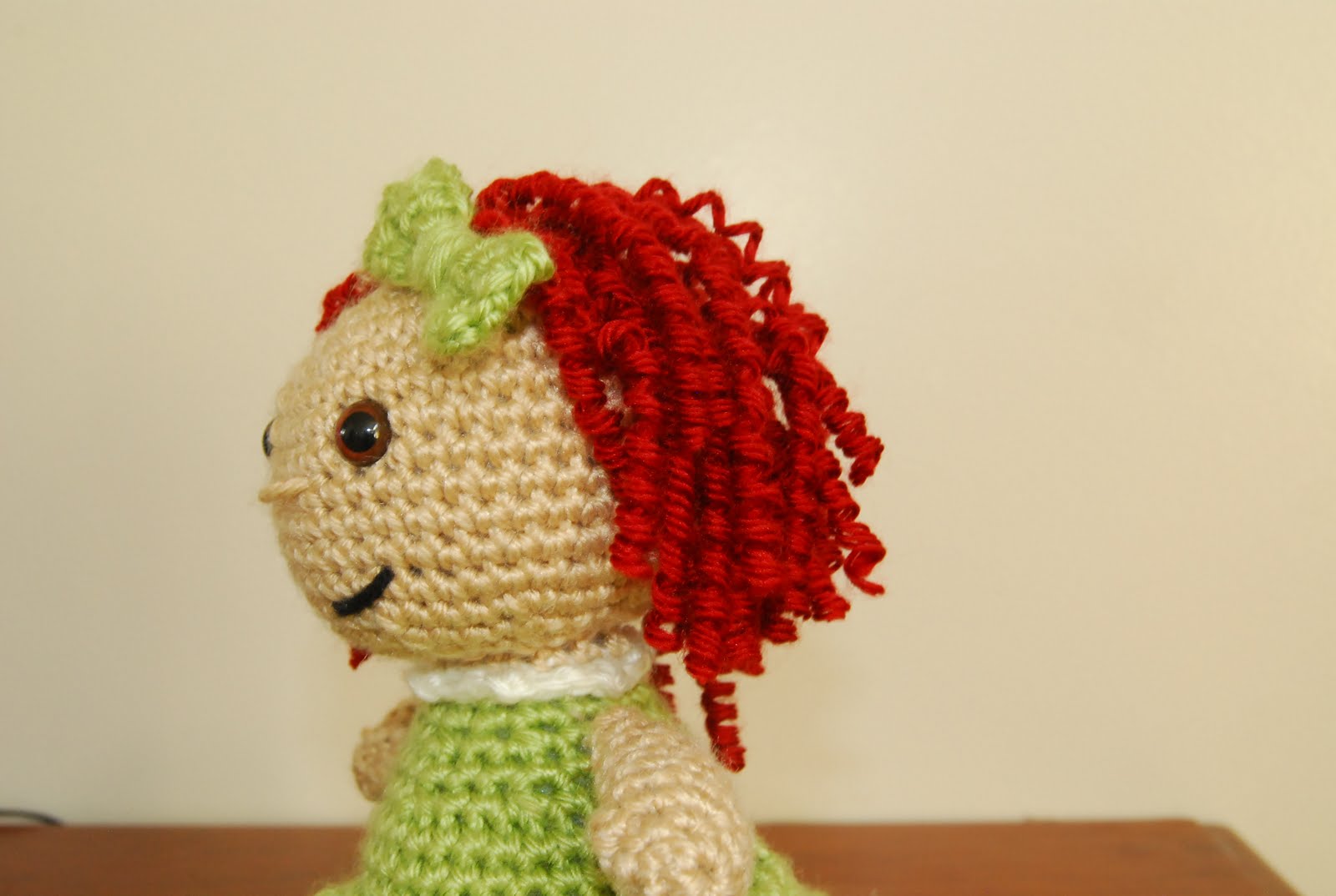 Sam the SAHM Curling Yarn Hair