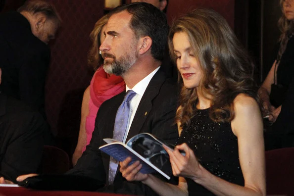 Prince Felipe and Princess Letizia attended 'L'Elisir d'Amore' at the Gran Teatre del Liceu in Barcelona