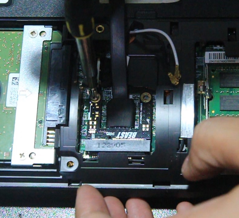 How to Upgrade Your Laptop with a Desktop Graphics Card! HungryChad