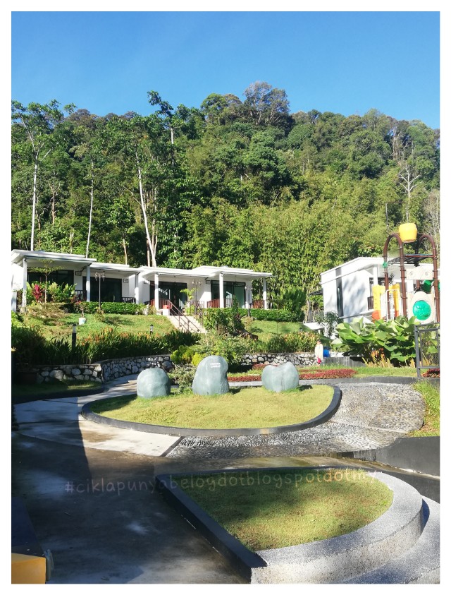 Hayati kehijauan alam di DEDAUN LANGAT RESORT, Hulu Langat. Hayati kehijauan alam di DEDAUN LANGAT RESORT, Hulu Langat.