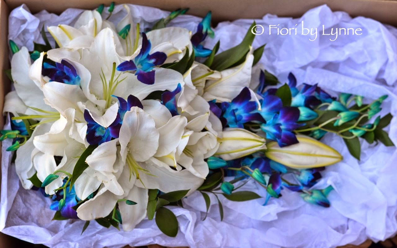 Wedding Flowers Blog: Emma's Striking Blue-Turquoise _ White Wedding