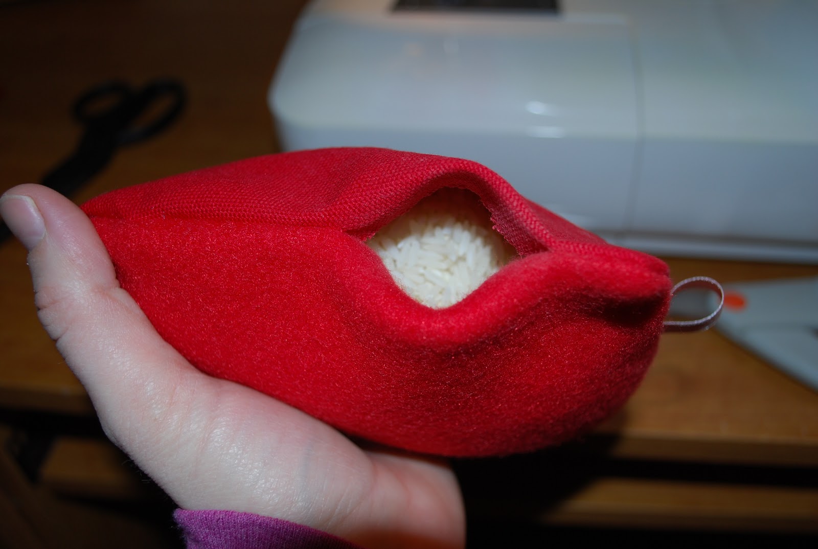 How to Sew Heart Shaped Hand Warmer Sisters, What!