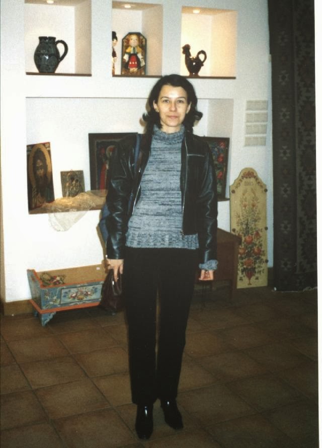 Olivia Maria Marcov, decembrie 2003, Bucuresti, Muzeul Taranului Roman