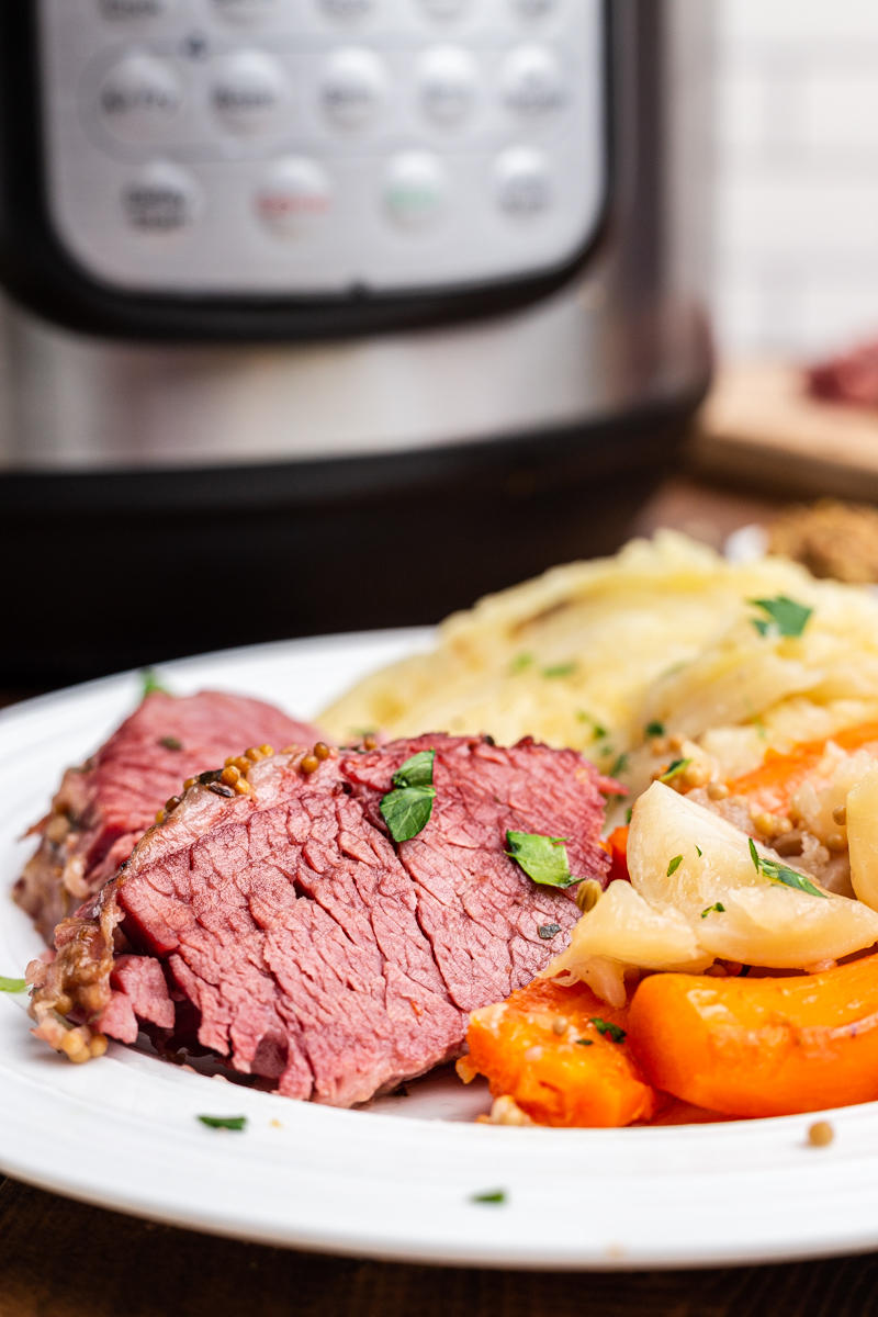 Keto Instant Pot Corned Beef and Cabbage Bobbi's Kozy Kitchen