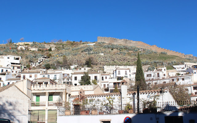 Sacromonte y muralla nazarí