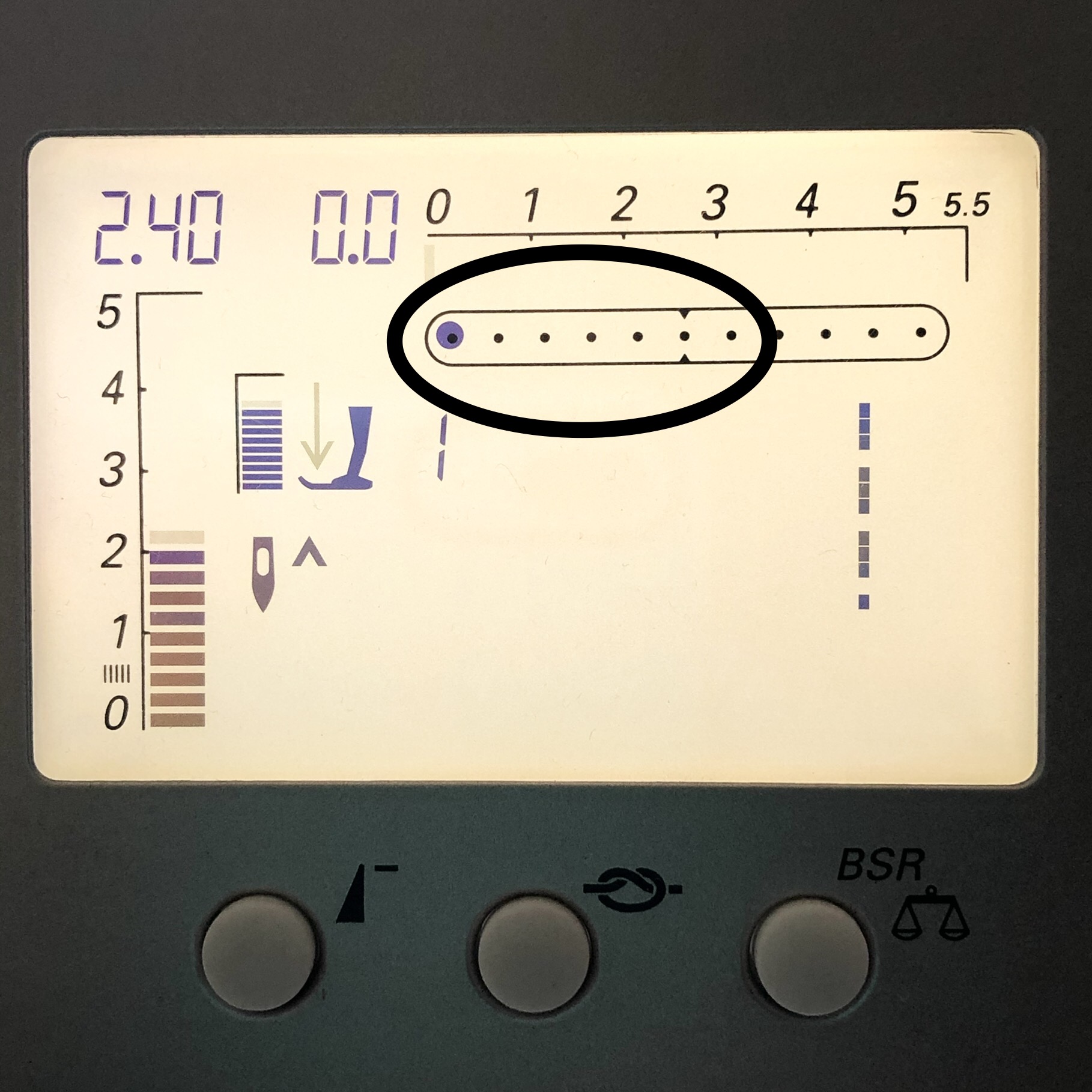 Miss Andrea Quilts Tutorial Pillow with Lapped Zipper Closure and Machine Binding
