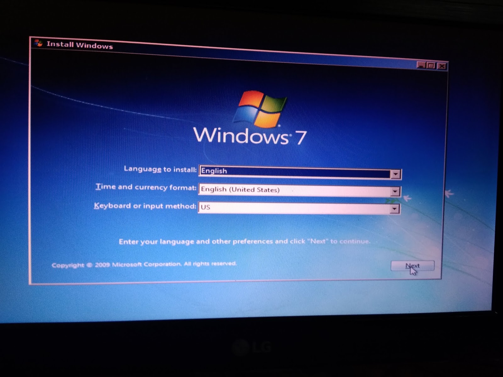 Windows 7 cd. Windows 7 Персонализация. Windows 7 Home Basic ключ. Miracast Windows 7. Windows 7 Pro OA.