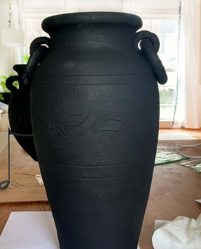 How to Update Old Vases with Paint Remodelando la Casa