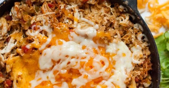 Cheesy Mexican Chicken Skillet (low carb/keto) - Let's Eat