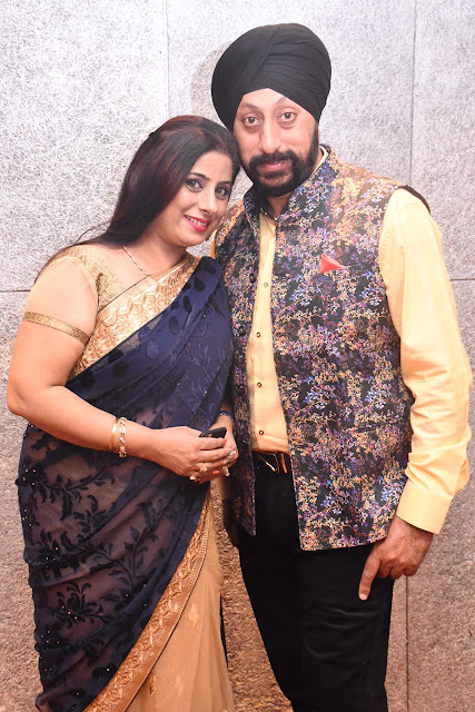 20. Mini & Lakhbir Singh Chadha 20. Mini & Lakhbir Singh Chadha