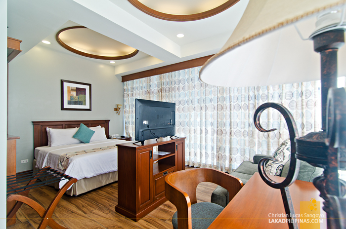 Paragon Hotel & Suites Baguio Room