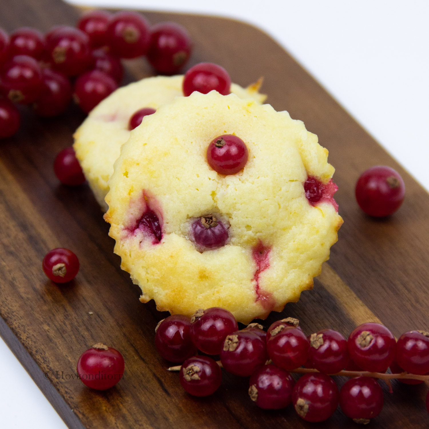 Lemon Red Currant Muffins