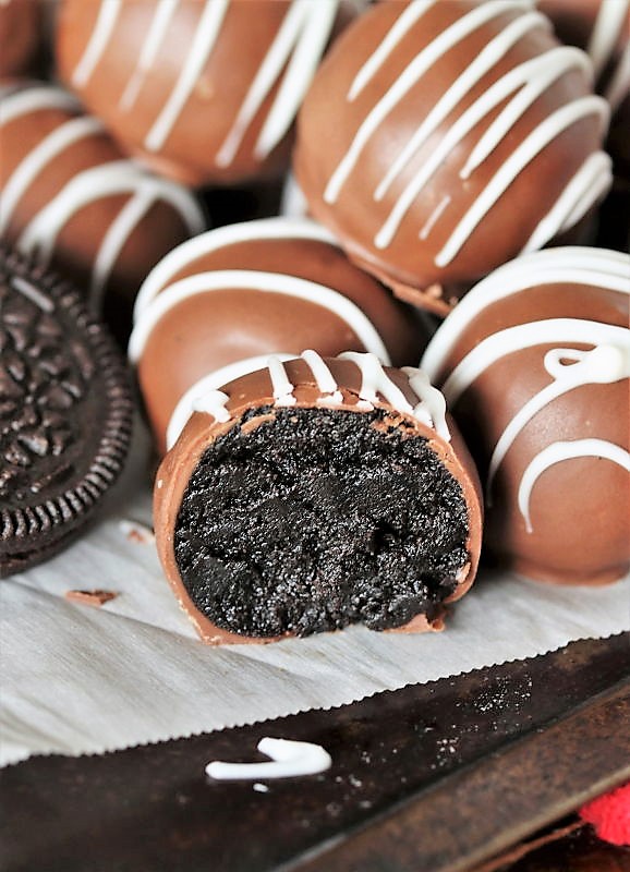 How to Make Oreo Balls: Step-By-Step | The Kitchen is My Playground