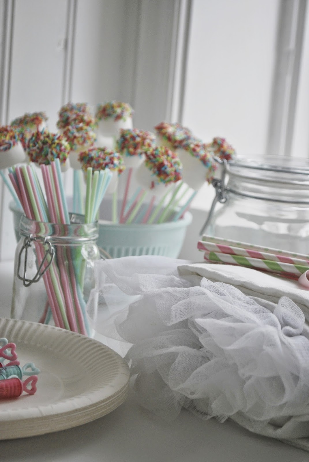 Детский день рождения в саду...