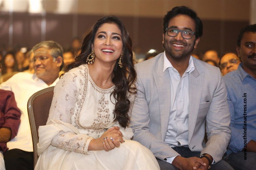 Shriya Saran at Gayathri Movie Audio Launch