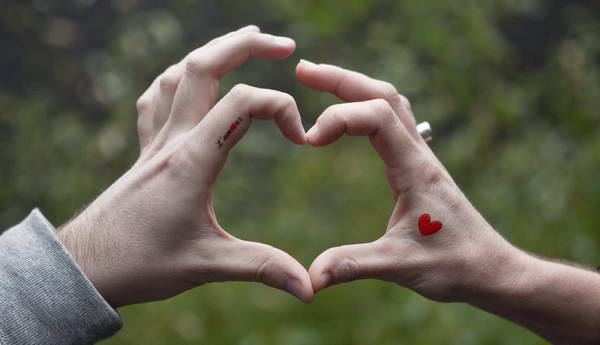 ما هو الحب تعريف معنى كلمة الحب