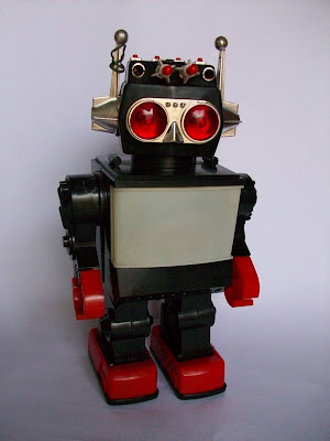 Serba unik lucu: Robot saturn for sale