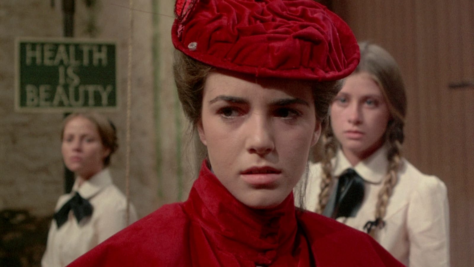 'Picnic at Hanging Rock' (1975) Film Review 'Picnic at Hanging Rock' (1975) Film Review