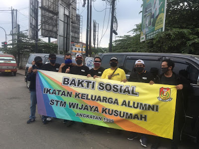 Bakti Sosial IKALUMNI STM WK angkatan 95 Bagikan Masker dan Sosialisasi PSBB Bekasi Bakti Sosial IKALUMNI STM WK angkatan 95 Bagikan Masker dan Sosialisasi PSBB Bekasi