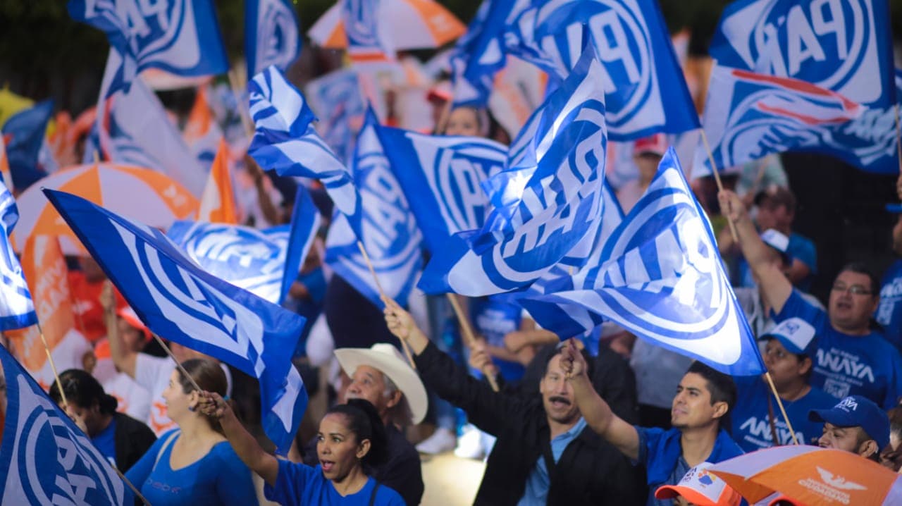 RADIO VIP].. EXITOSO CIERRE MASIVO EN IXTLÁN DEL RÍO CON NUESTRO TRIUNFO GANA NAYARIT GLORIA