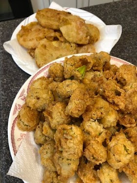 FRIED OKRA WITH GREEN TOMATOES