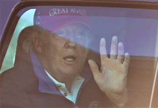 Donald Trump and cult leader Robert Earl Burton of Fellowship of Friends and Apollo pathollogical narcissists